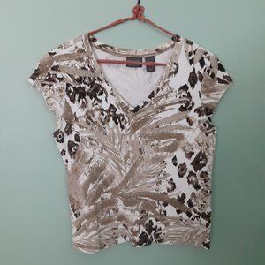 Short sleeve, V-neck Additions by Chico's top